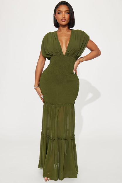 Vestido Feminino Longo Decote V – Doce Malícia