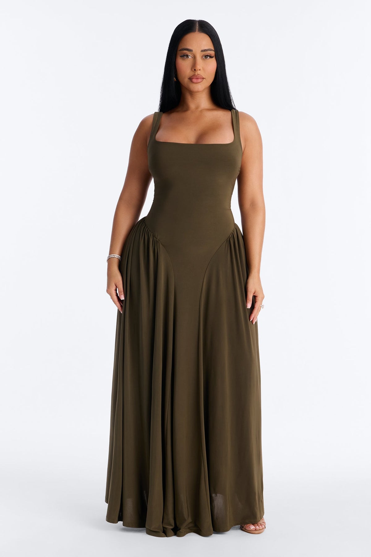 Vestido Feminino Longo Plissado – Doce Malícia