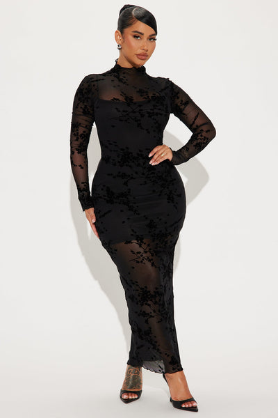 Vestido Feminino Longo Tule Preto – Doce Malícia