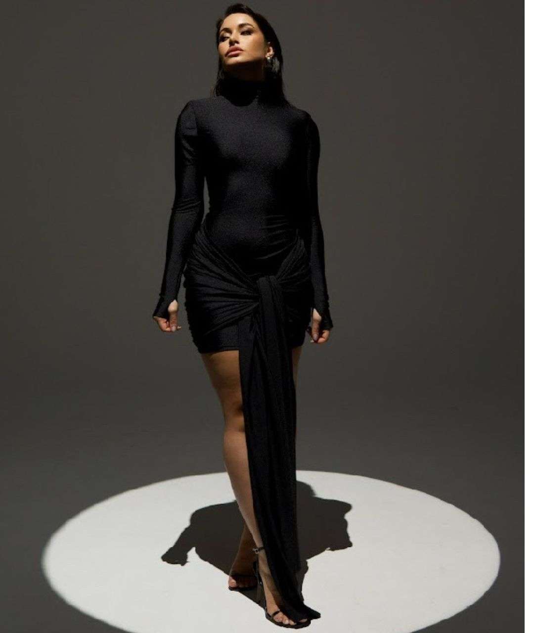 Vestido Ancara Manga Longa Drapeado Faixa Amarração - Preto